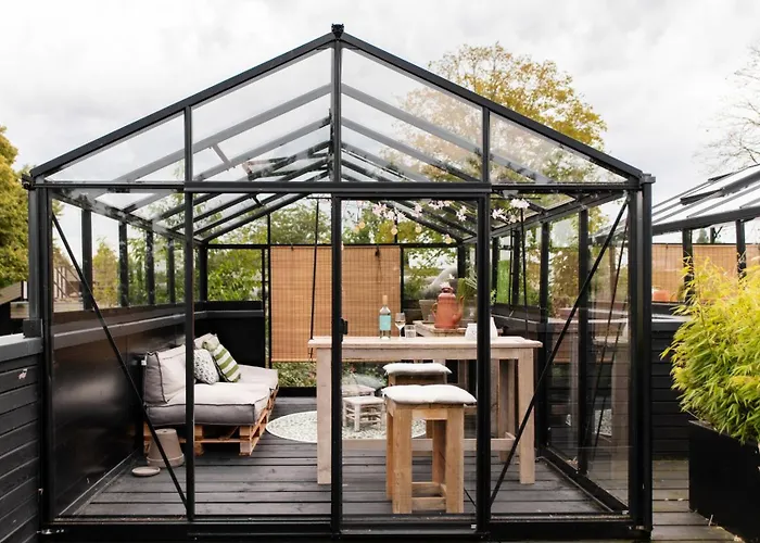 Greenfloat #2 Mica & Luca Daire Boskoop